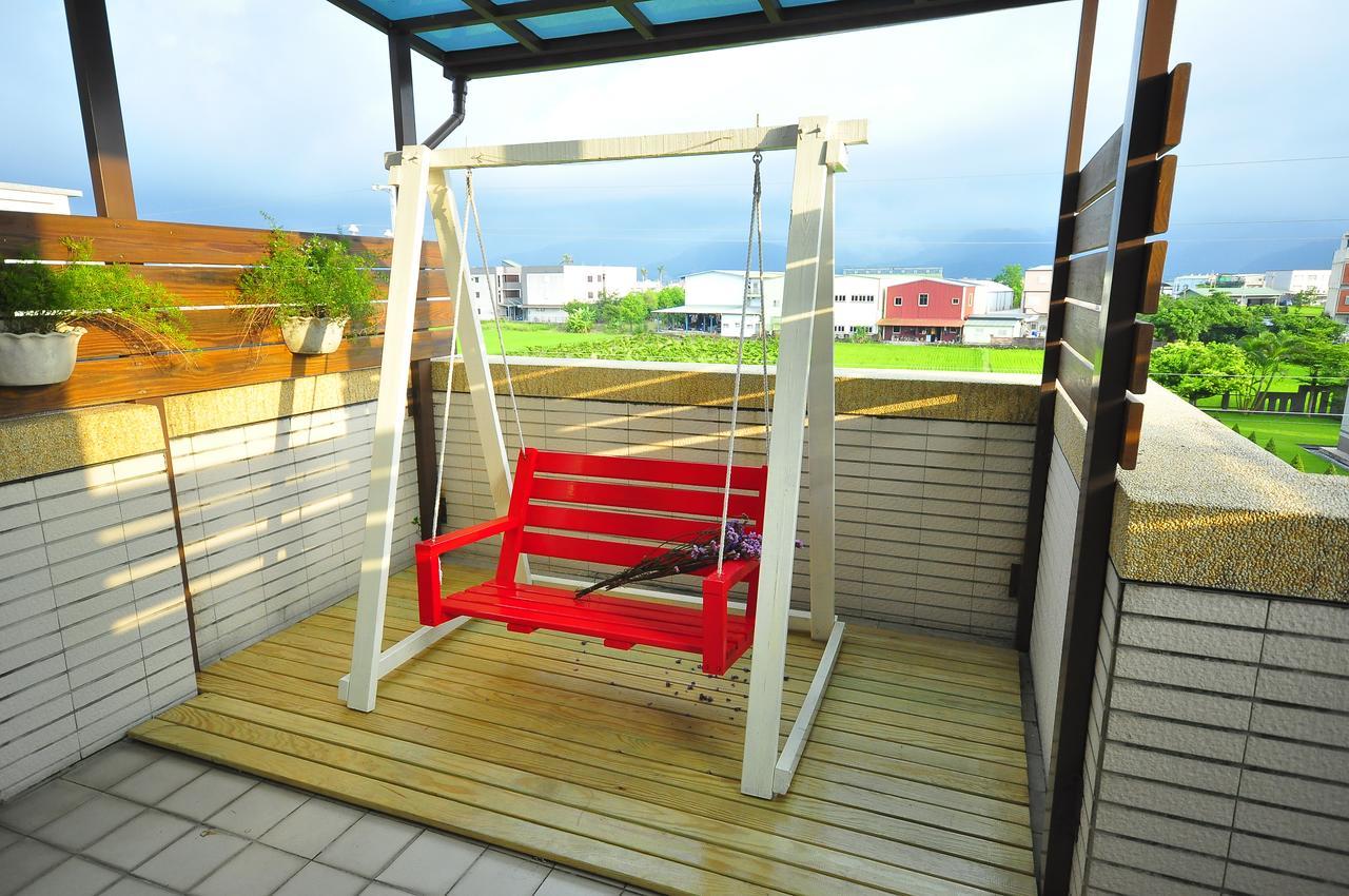 Happy Orange Homestay Yilan Kültér fotó