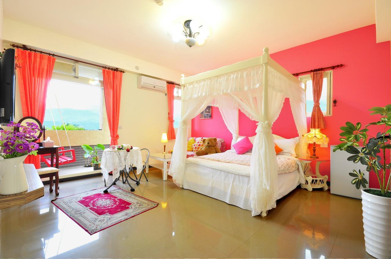 Happy Orange Homestay Yilan Kültér fotó